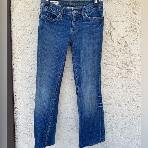 Banana Republic Low Rise Bootcut Distressed Medium Wash Jeans Size 0 - Picture 1 of 8